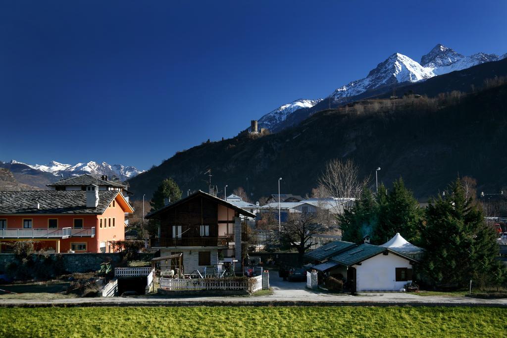 Hotel Edelweiss Villeneuve Dış mekan fotoğraf